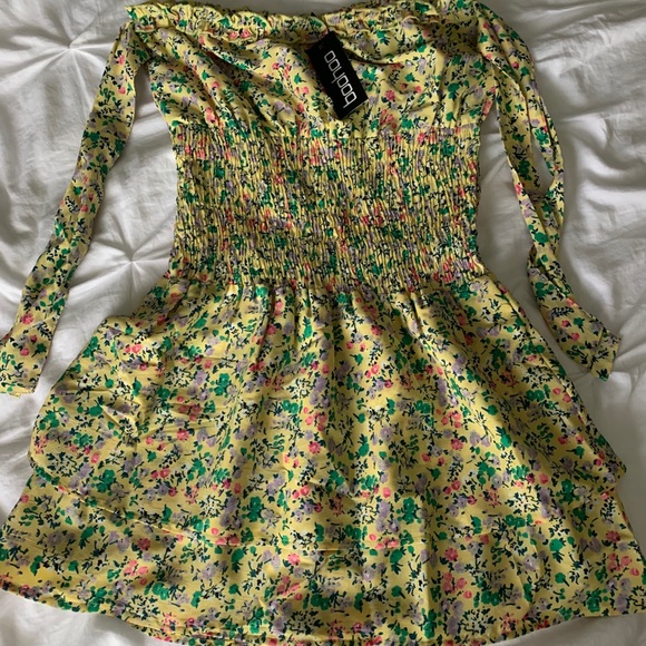 Boohoo Floral Dress - Picture 2 of 6